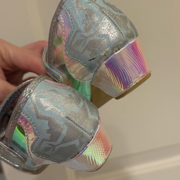 Frozen little Kids Silver Shoes with Bow 9T - Picture 3 of 11